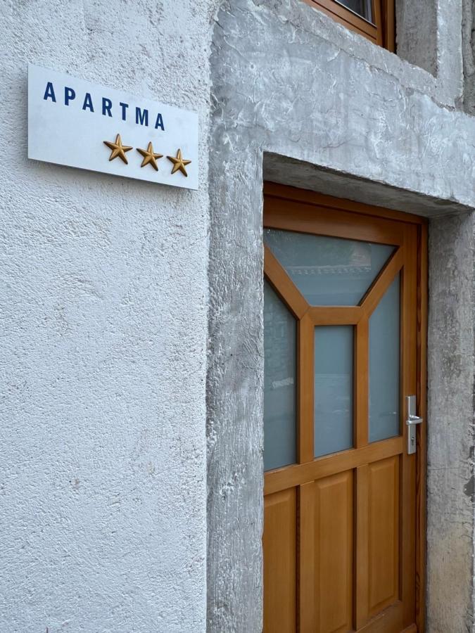 Dutovlje Guesthouse 45 מראה חיצוני תמונה